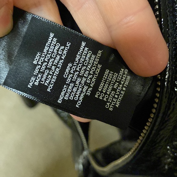 Aritzia Wilfred Tempest patent leather vinyl coat with shearling collar (L) - Picture 8 of 8